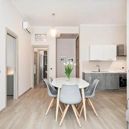Grattacielo Ina Apartment Palermo